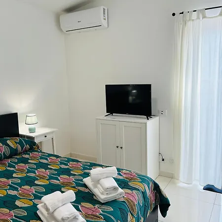 Bed & Breakfast The House Fiera Di Roma Aeroporto Fiumicino