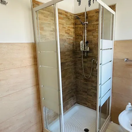 Bed & Breakfast The House Fiera Di Roma Aeroporto Fiumicino Ponte Galeria